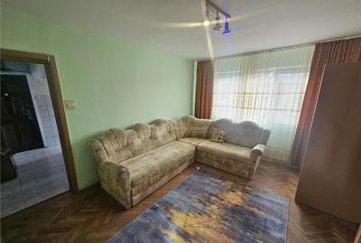 Resita, 2 Cam. Mobilat, Micro 3 - 4