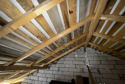 Casă cu 4 camere cu Teren 325 Mp în Câmpulung Muscel - 1