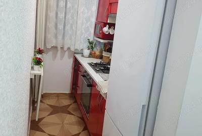 Dau in chirie urgent apartament 2cam zona rogerius etj 4,str Coposu - 7