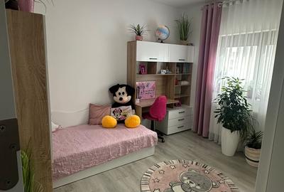 Bragadiru, strada Safirului, 3 camere - 12