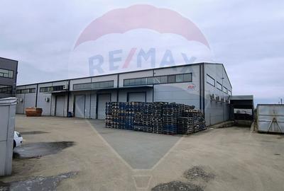 Spațiu industrial, de 2,074 mp, în Central - 13