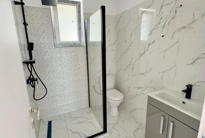 De vânzare casă pe parter – 3 camere, 2 bai,  teren 376 mp - 7