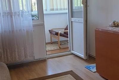 Apartament cu 3 camere semidecomandat în Hipodrom - 7