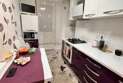 Apartament 3 camere decomandat (mobilat si utilat)Pescarusului+boxa - 2