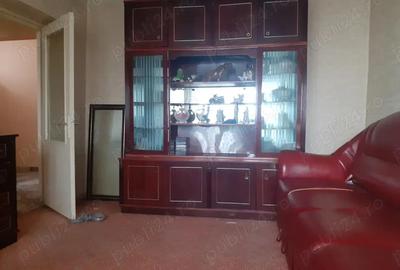 Vanzare Apartament 2 camere cf.1 decomandat etajul 4 in zona Progresu - 3