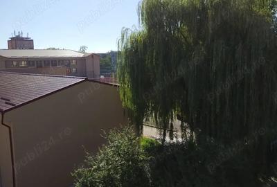 Proprietar, inchiriez apartament cu 3 camere zona ultracentral Deva Proprietar, inchiriez apartament cu 3 camere zona ultracentral Deva - 5