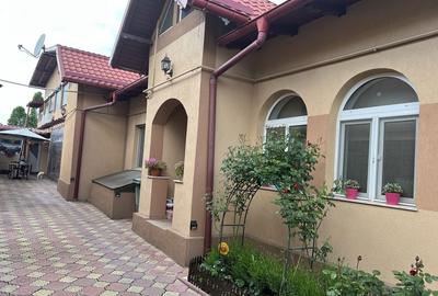 Casă cu 4 camere în Central - 6