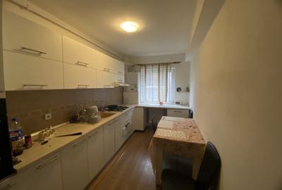 Apartament de 2 camere , 37mp + Balcon, zona Ioan Rus - 1