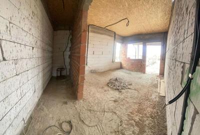 Casă cu 4 camere în Corlătești - 7