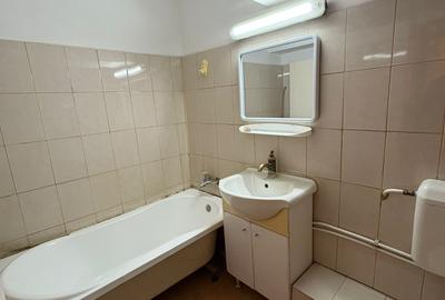 Garsonieră decomandată, mobilată în Central - 11