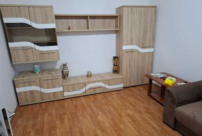 Apartament de 2 camere decomandat , spatios si cu centrala proprie- zona Dristor - 3