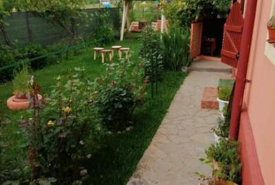 Vila 7 camere, 200 mp, zona Maneciu Pamanteni - 3