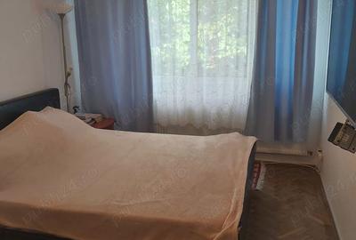 Apartament cu 3 camere decomandat în Berceni - 1