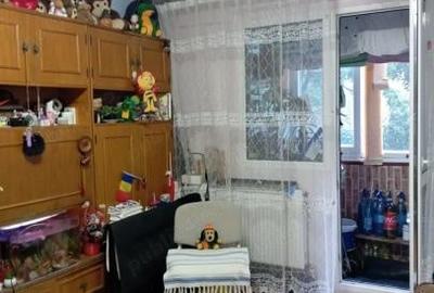 Vanzare 2 Camere Militari