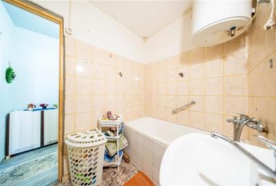 Garsonieră decomandată, mobilată în Lenin - 10