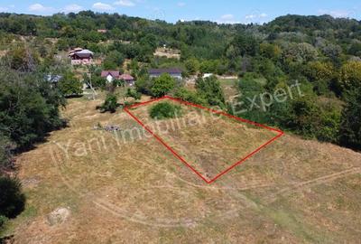 Teren de 1175 mp, în Central - 7