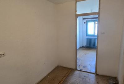 De vanzare - Apartament decomandat Metrou Dristor - 8