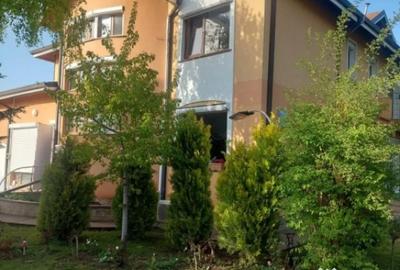 Casă cu 7 camere cu Canalizare în Snagov