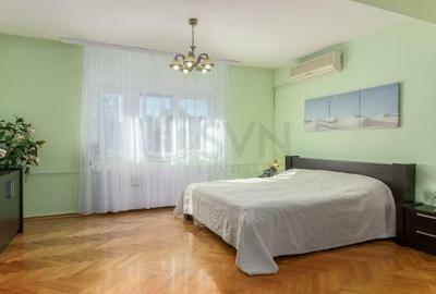 Casă individuală cu 9 camere cu Canalizare în Lacul Tei - 11