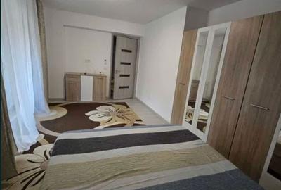 Garsonieră decomandată, mobilată în Tei - 2