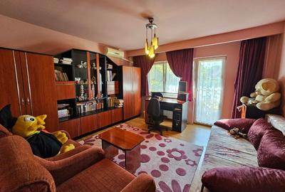 Casă cu 5 camere cu Teren 978 Mp în Central - 2