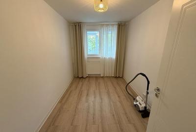 Apartament cu 3 camere decomandat în Titan - 4