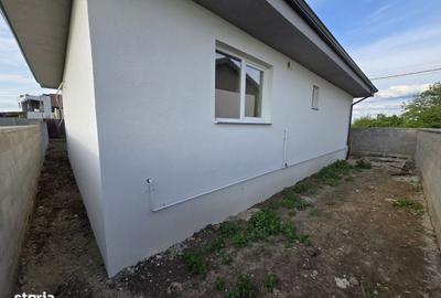 Casă cu 3 camere în Central