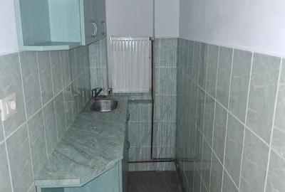 Apartament cu 2 camere semidecomandat în Central - 2