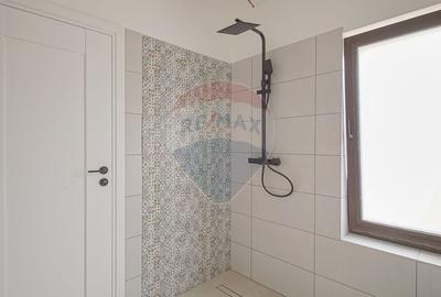 Casă cu 4 camere cu Teren 220 Mp în Baciu - 15