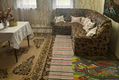 Vand doua case + un loc - 2