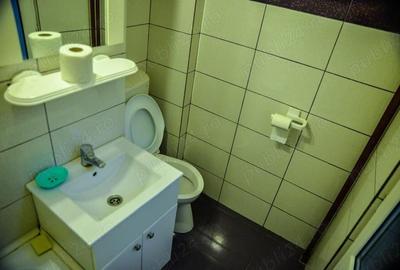 Regim hotelier, zona Ciresica, langa Profi, stradal... Regim hotelier, zona Ciresica, langa Profi, stradal... - 8