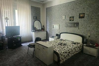 Vand apartament 4 camere ultra central direct proprietar - 1