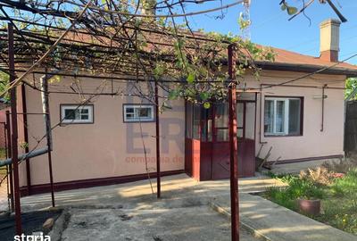 Casă cu 4 camere cu Canalizare în Brănești - 18