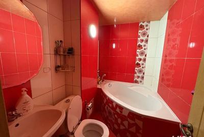 Apartament de vanzare: 3 camere + 2 balcoanem+ 2 bai, complet mobilat - 4