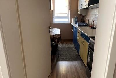 Apartament cu 2 camere decomandat, mobilat în Tractorul - 5