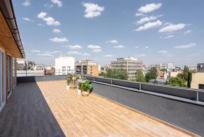Apartament cu 6 camere decomandat în Universitate - 2