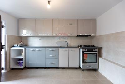 Casă cu 6 camere cu Teren 1710 Mp în Măgura - 15