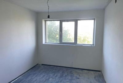 Apartament cu 2 camere semidecomandat în Micro 6 - 1