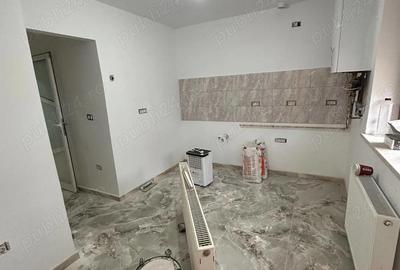 Apartament cu 3 camere decomandat în Central - 3