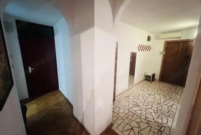 Apartament cu 2 camere decomandat, mobilat în Bucovina - 1