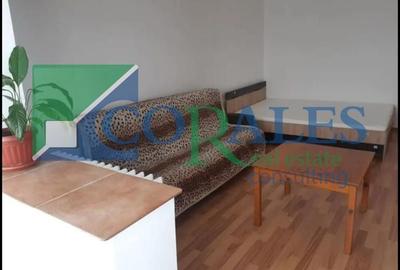 Disponibil imediat. Model mare. Mobilat si utilat - 1