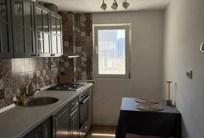 Apartament cu 2 camere semidecomandat în P-ța Victoriei - 8