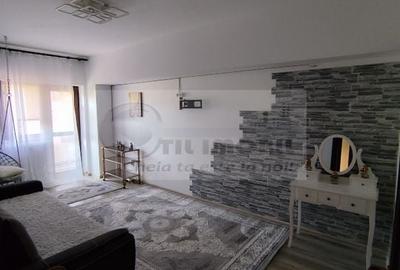 Ap 2 cam, Dec., 87mp - zona Păcurari - 110.000 euro - 5