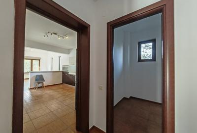 Vila Iancu Nicolae cu teren generos, 5 dormitoare, langa British School - 44