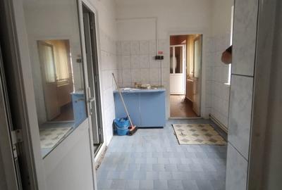 PLAJA MODERN  CASA DE CARAMIDA CU 3 CAMERE 130MP PRET 230000 EURO - 4