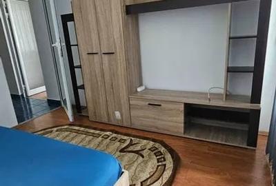 Apartament cu 3 camere decomandat, mobilat în Drumul Taberei