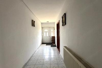 Casă cu 6 camere cu Teren 1250 Mp în Central - 5