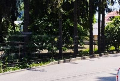 OCAZIE. TEREN SINAIA,COLINA MARE 1210mp,CU TOATE UTILITATILE 40 metri deschidere - 2