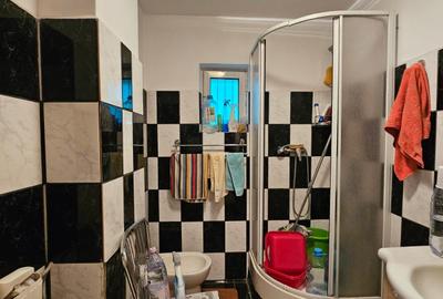 Apartament 3 camere, 2 balcoane,etaj 2, zona Dorobanti, langa Biserica noua - 12