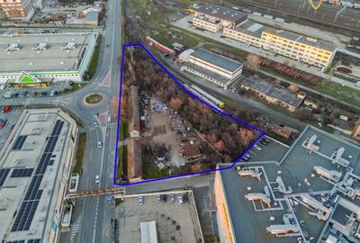 Teren Construcții intravilan de 4584 mp, în UTA - 2